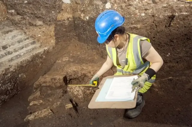 ศศธร เจริญพันธ