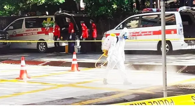 မေလ ၄ ရက်နေ့ က ၃ဦးထပ်တွေ့တဲ့ပုဂ္ဂလိကဆေးရုံ