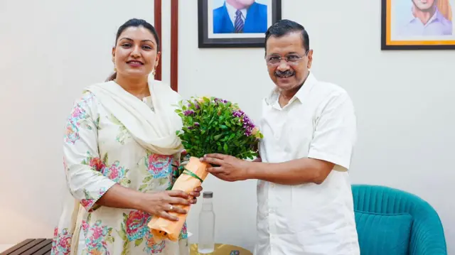 ਅਰਵਿੰਦ ਕੇਜਰੀਵਾਲ ਅਤੇ ਅਨਮੋਲ ਗਗਨ ਮਾਨ