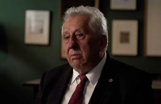 Egon Krenz: "Ini adalah malam terburuk dalam kehidupan saya".