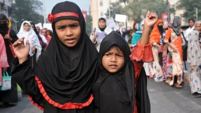 बंगाल, पंतप्रधान नरेंद्र मोदी, ममता बॅनर्जी, ममता बॅनर्जी