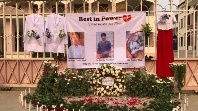 မန္တလေးဆေးကျောင်းမိသားစုတွေကလည်း ဂုဏ်ပြုခဲ့