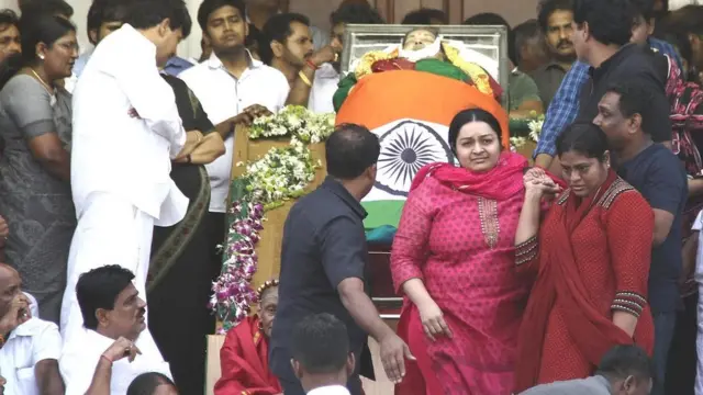 दीपा जयकुमार