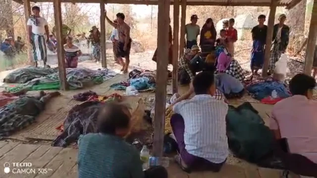 လေကြောင်းတိုက်ခိုက်မှုကြောင့် သေဆုံးခဲ့ရသူတွေရဲ့ ရုပ်အလောင်းတွေ