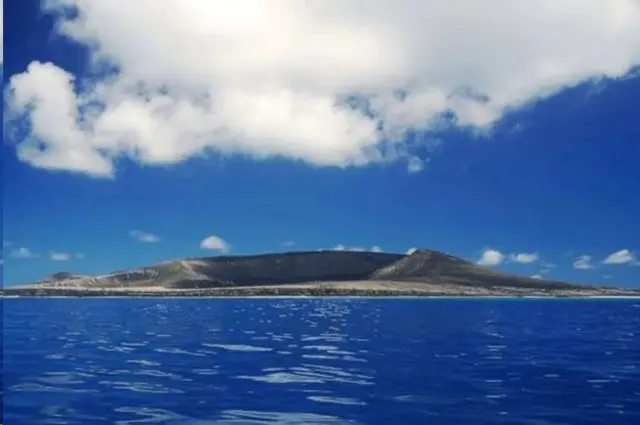 ළදරු දූපත