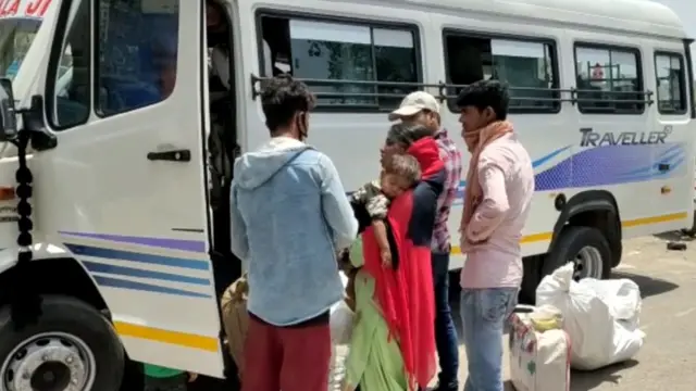 प्रवासी मज़दूर