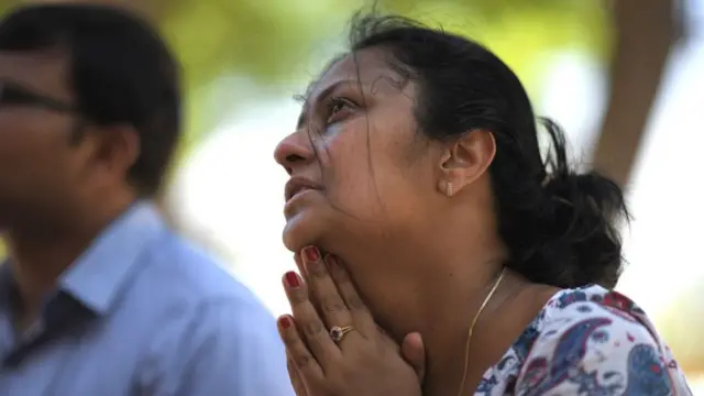 এই হামলা স্তম্ভিত করেছে শ্রীলংকার জনগণকে