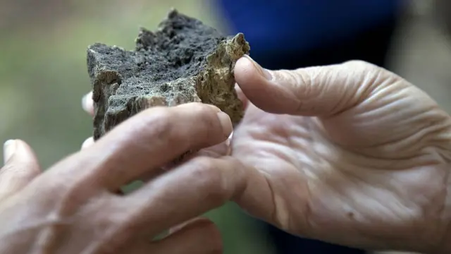 Las piedras producto de erupciones volcánicas son de gran valor científico.