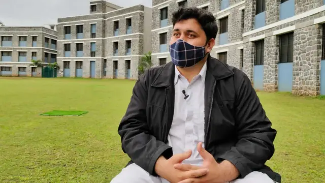 अफगाण विद्यार्थी