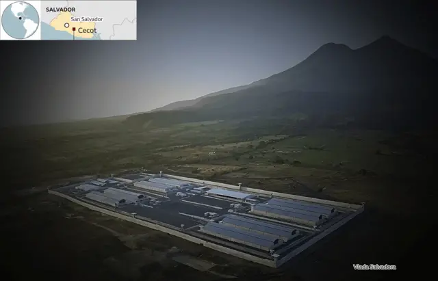 CECOT se nalazi u Tekoluki, 74 kilometra jugoistočno od glavnog grada San Salvadora