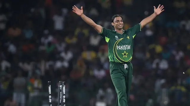 "இந்தியாவுக்கு வெங்காயம் விற்போம் கிரிக்கெட் விளையாட மாட்டோமா?" - பாகிஸ்தான் கிரிக்கெட் வீரர் ஷோயிப் அக்தர் ஆதங்கம்