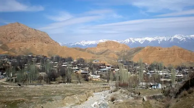 روستای مزار شریف محل تولد شاعر