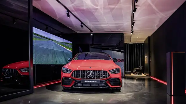 تغییر نام دایملر بخشی از استراتژی شرکت برای رقابت با تسلا است