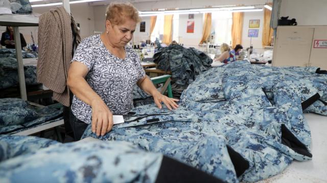 Круглосуточные заводы и оборонные заказы. Нужна ли России ...