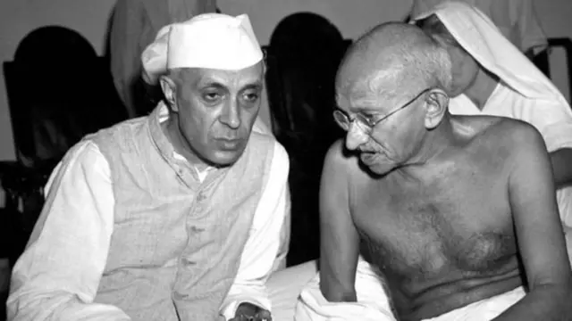 ગાંધી દલિતો માટે કામ કરી રહ્યા હતા, પરંતુ આંબેડકર તેમની રીત સાથે સંમત નહોતા
