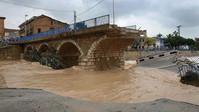 స్పెయిన్ 