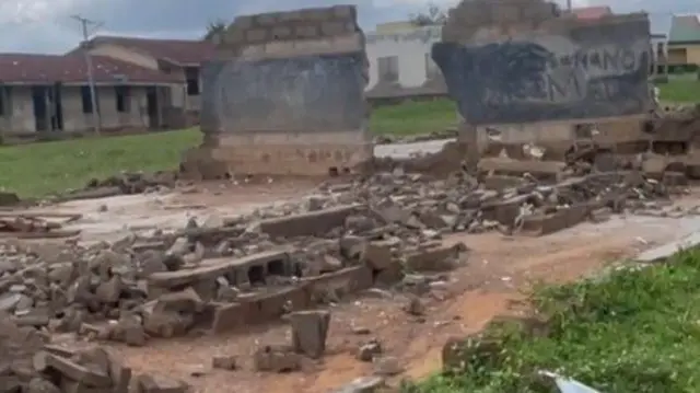 Yara ikawe ti iji ojo da wo lulẹ