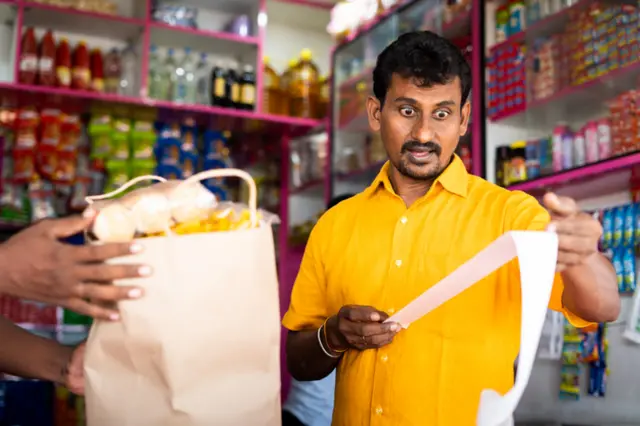 சூப்பர் மார்கெட் ஷாப்பிங்கில் செலவை குறைக்க 5 எளிமையான வழிகள்?