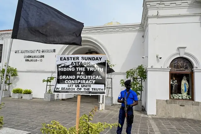 වින්දිතයින් රජයෙන් ඉල්ලා සිටින්නේ ප්‍රහාරයට වගකිවයුතු පුද්ගලයින්ට එරෙහිව දඩුවම් ලබා දෙන ලෙසය.