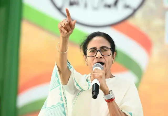 মুখ্যমন্ত্রী মমতা ব্যানার্জী।
