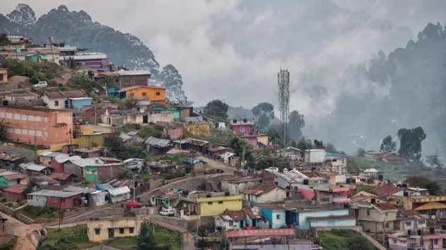 ஊரக உள்ளாட்சி பஞ்சாயத்து 100 நாள் வேலை