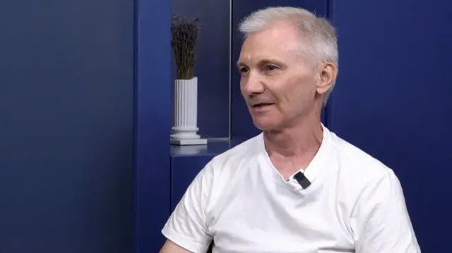 Алексей Москалев во время интервью