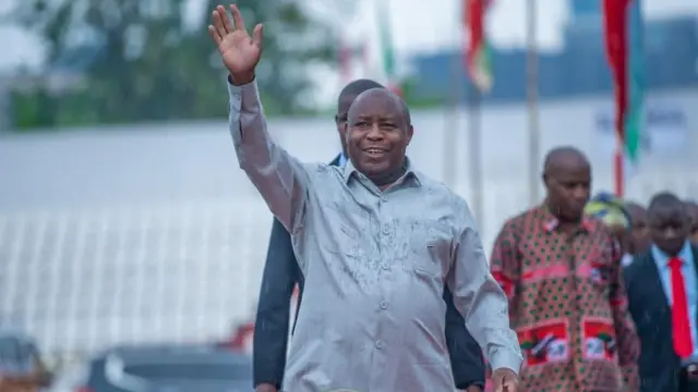Prezida Evariste Ndayishimiye mu birori vyo gutanguza icese imyiyamamazo mu matora y'abashingamateka, abakenguzamateka n'abajenama b'amakomine