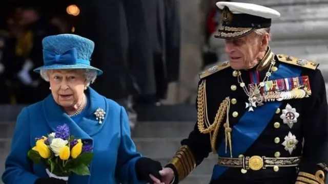 Duque y reina Isabel