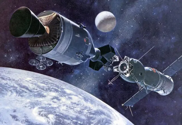 Ilustración artística del acoplamiento entre las naves Apollo y Soyuz
