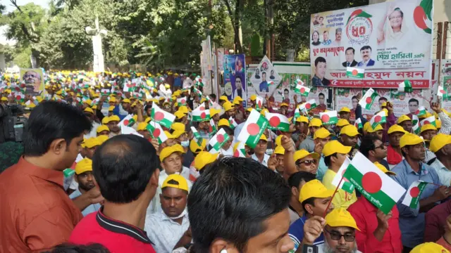 নেতাকর্মীরা