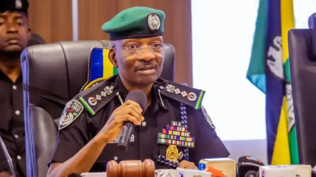 Egbetokun bụ onyeisi ndị uweojii nke ugboro iri abụọ na abụọ tupu ya agba arụkwaghịm