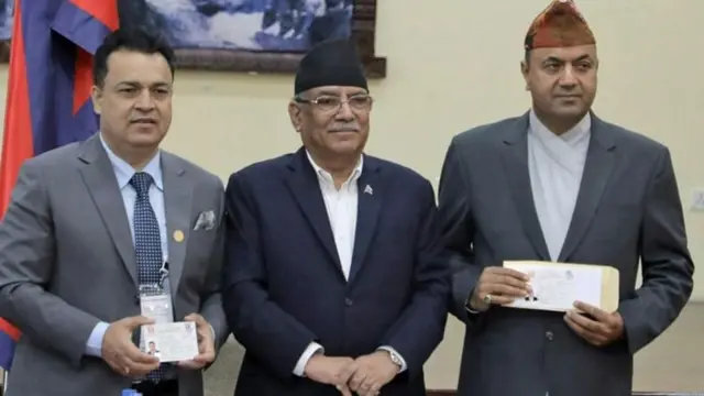 गैर आवासीय नागरिकताधारीहरू