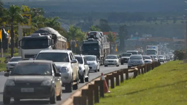 Carros e caminhõesaposta de time onlinetrechoaposta de time onlinerodovia próximoaposta de time onlineBrasília (DF)