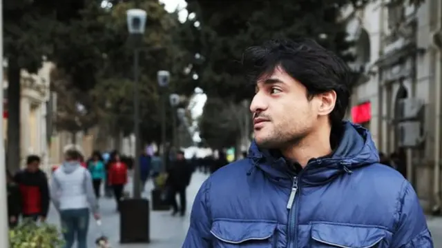 Mohanad Abuhaşişin 32 yaşı var.