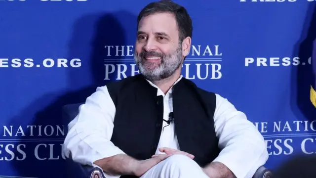 राहुल गांधी