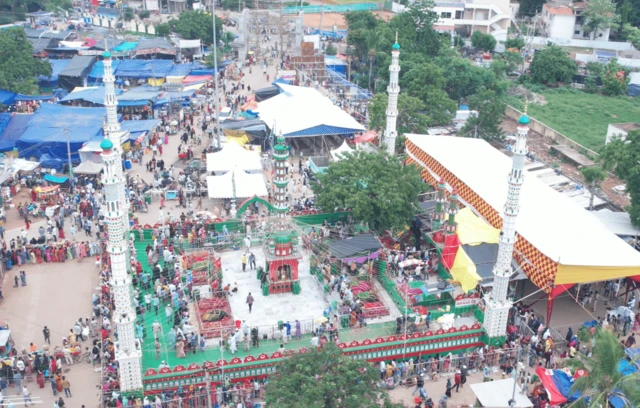 బారాషహీద్ దర్గా