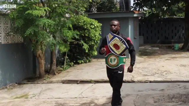 Ridwan-Scorpion boxer