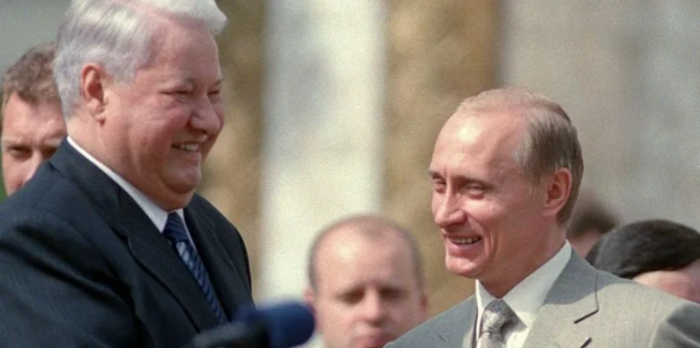 ቦሪስ የልትሲን እና ፕሬዝደንት ቭላድሚር ፑቲን 