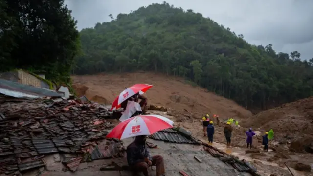 వయనాడ్ ఓ కొండ ప్రాంతం