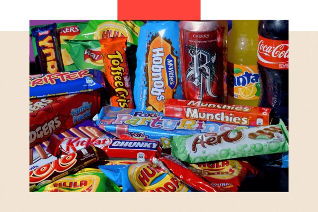 巧克力棒、薯片、餅乾和碳酸飲料