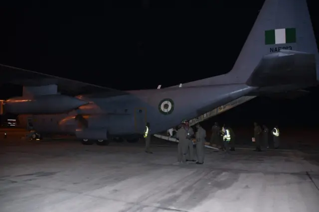 Di military jet wey bring dem back