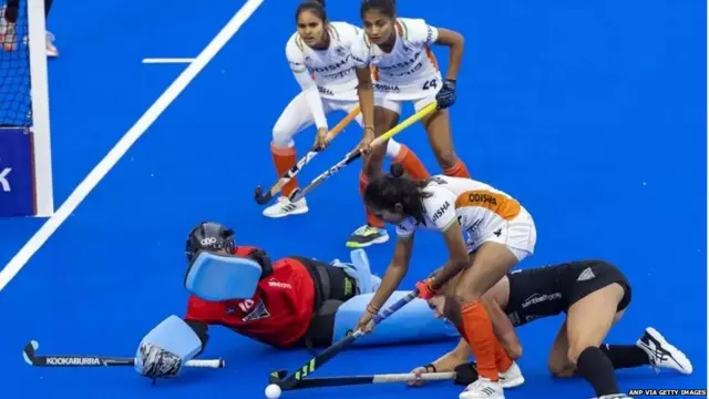 महिला हॉकी संघ