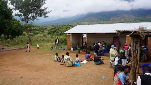 سكان في مقاطعة مقاطعة مولانجي