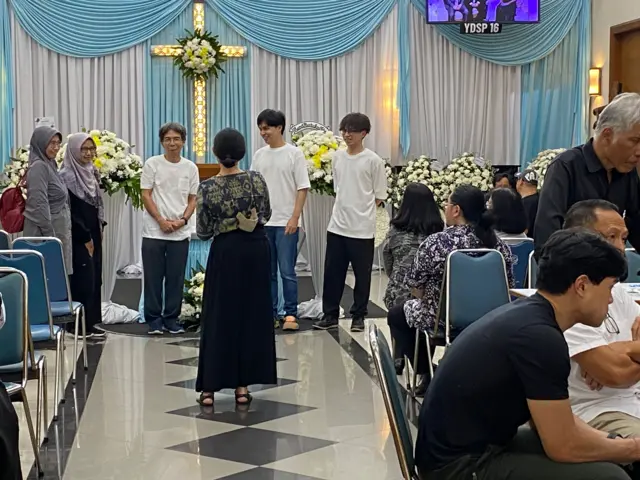 carstensz, Lilie Wijayati