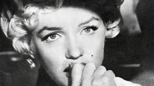 Portret nastao šest meseci pre smrti Merilin Monro najbolje dočarava tragičan ton većine njenih intimnih zapisa