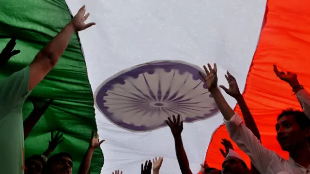 தேசிய மக்கள்தொகை பதிவேட்டின் குறிக்கோள் என்ன?