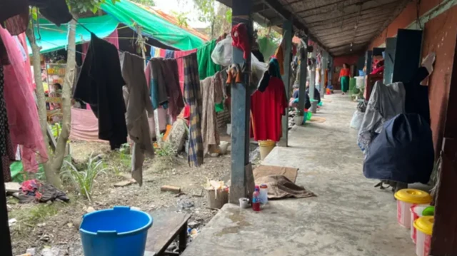  நிவாரண முகாம்,