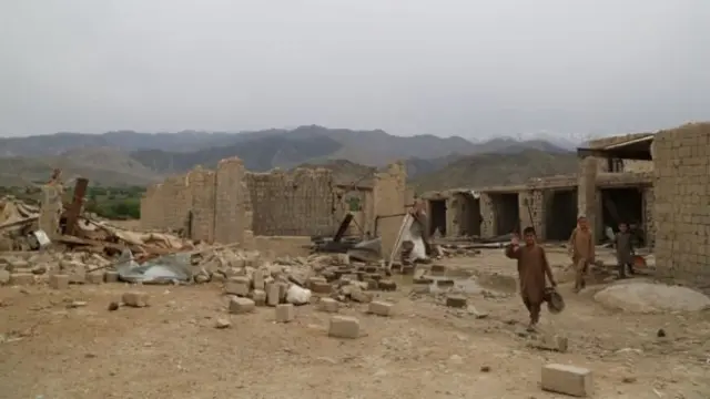 அமெரிக்காவின் மாபெரும் குண்டு அழிவை ஏற்படுத்தியதா தீவிரவாதிகளுக்கு?