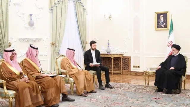 دیدار وزیر خارجه عربستان با ابراهیم رئیسی