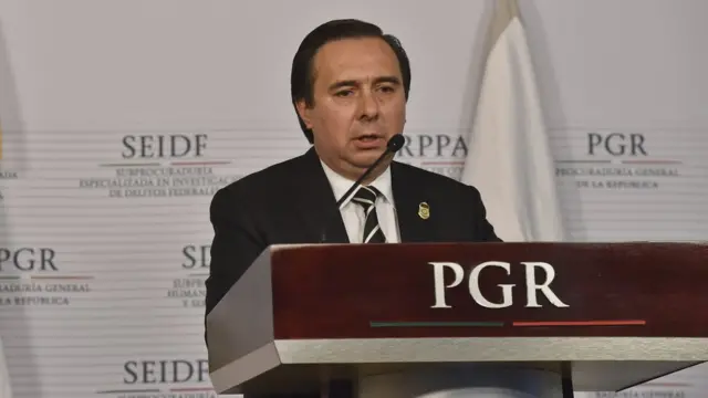 México: renuncia Tomás Zerón, el cuestionado jefe de la investigación del  caso de 43 estudiantes desaparecidos de Ayotzinapa - BBC News Mundo